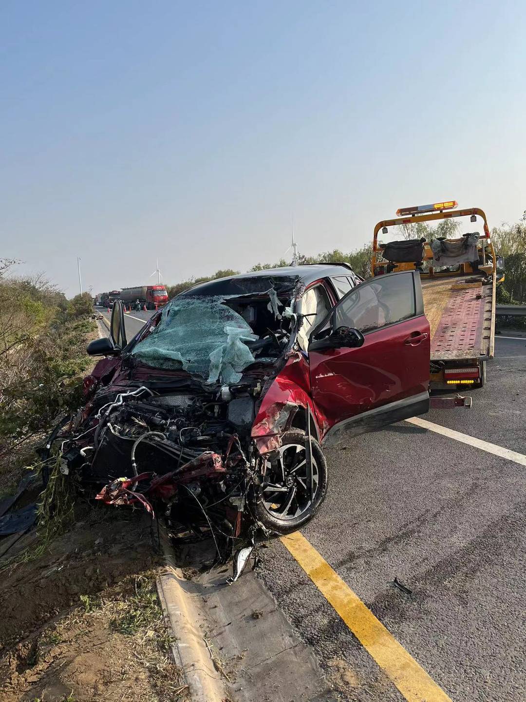 吴律师供图:车祸现场