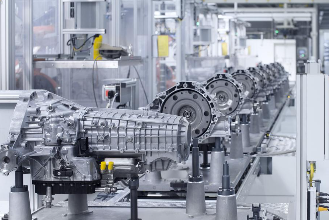 此次出现故障的变速箱,型号为dl382湿式双离合变速箱,它此前被应用在