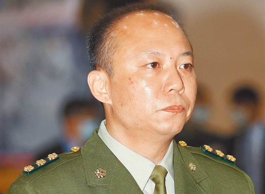 台媒爆涉蔡英文专机私烟案七星少将陈敏华终于被解除职务