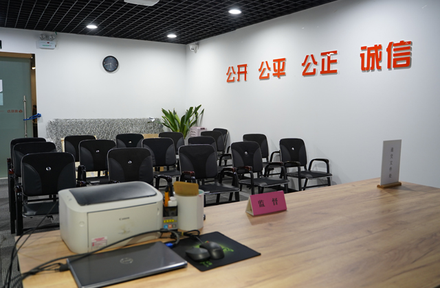引力已经建成了汇集众多具有丰富实践经验和较高理论水平的评审专家库