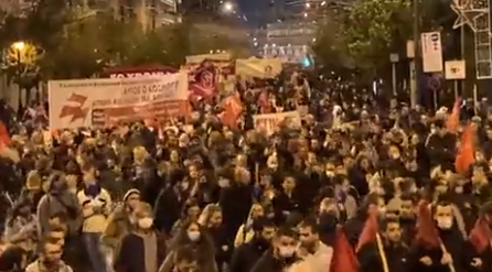 希腊民众街头抗议