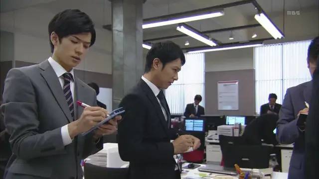 《半泽直树》剧照