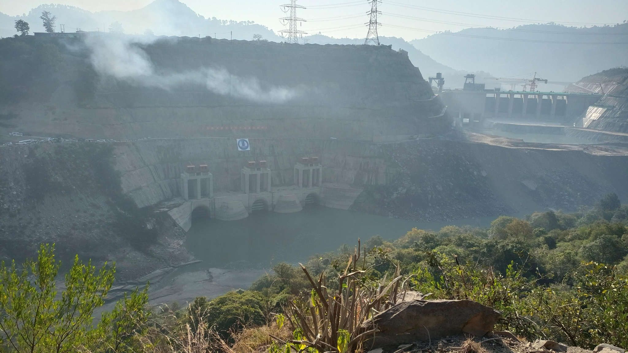 中巴经济走廊项目巴基斯坦卡洛特水电站下闸蓄水