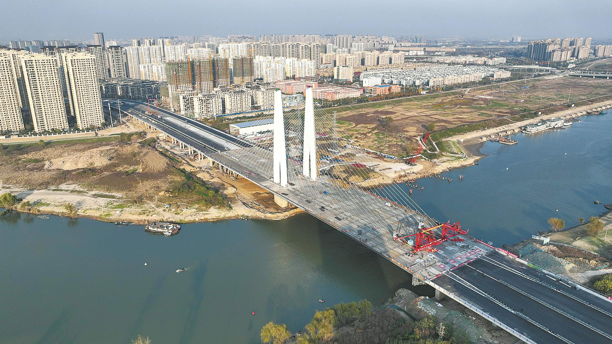 阜阳市阜裕大桥合龙