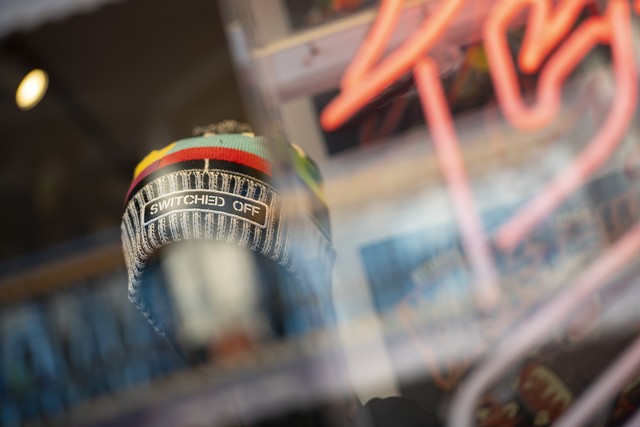 1999元国产全画幅镜头 永诺50mm F1.8评测