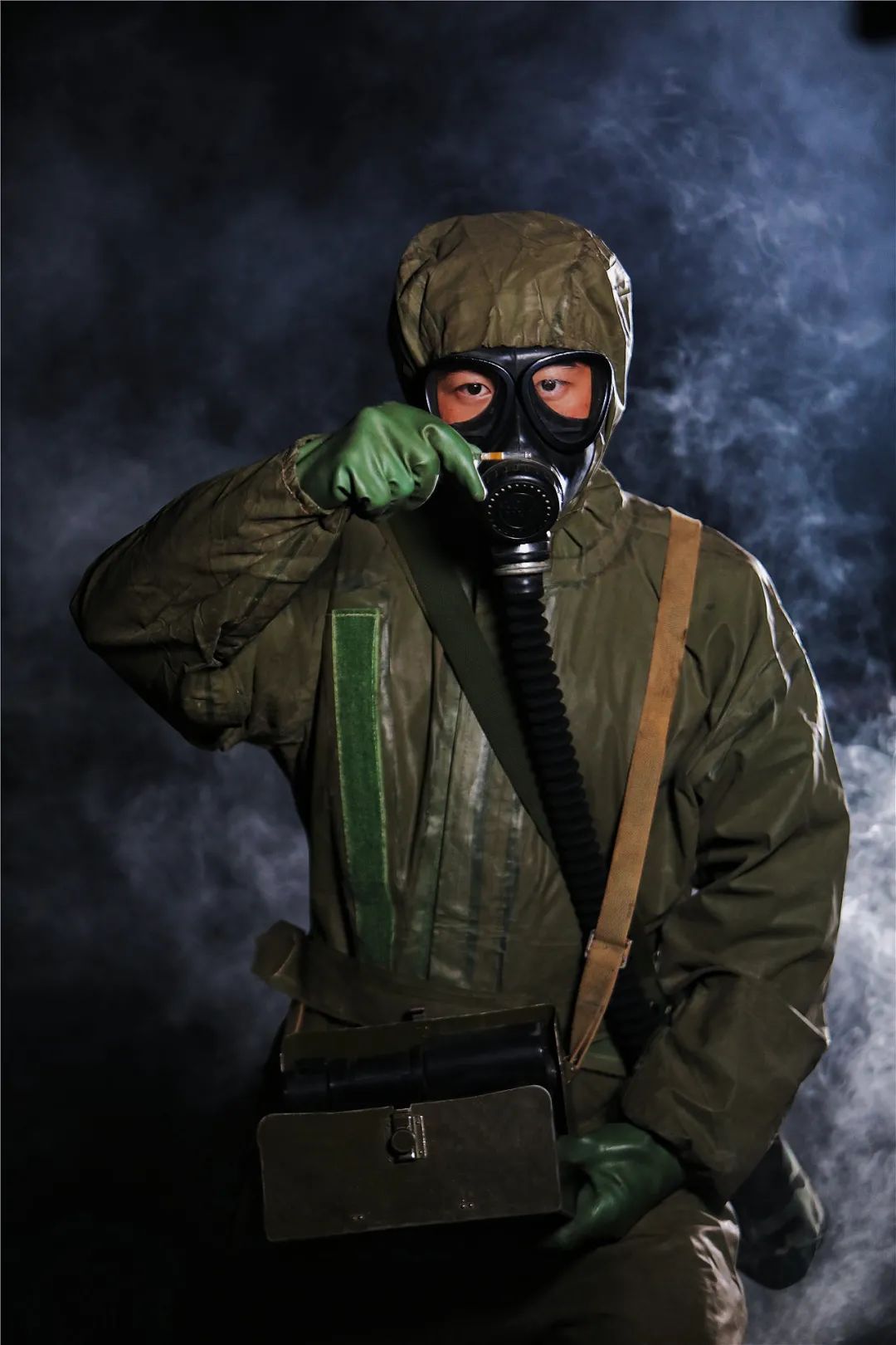 与"毒"共舞,降魔神兵暗夜出击