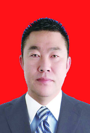 长,总裁王庆龙    长春市万龙房地产开发有限责任公司董事长王永君