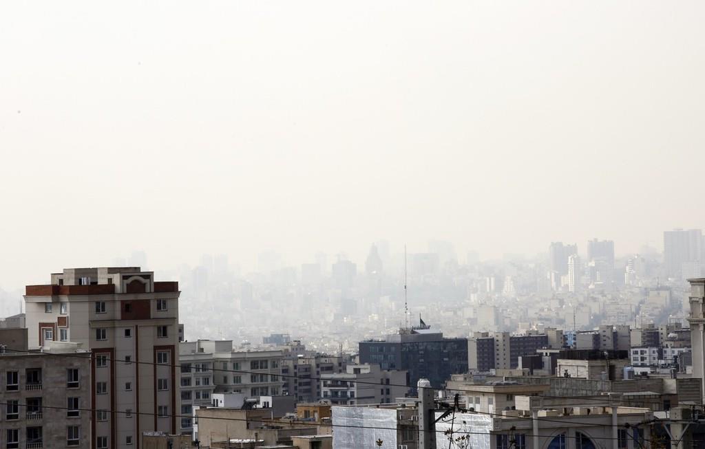 伊朗空氣汙染嚴重城市遭霧霾籠罩