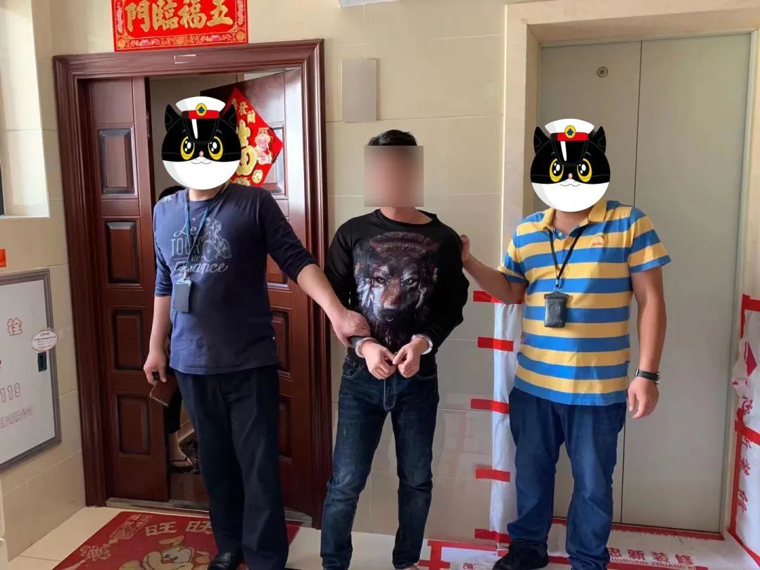 高速路抢劫17吨冻肉,17人落网!|抢劫_新浪财经_新浪网