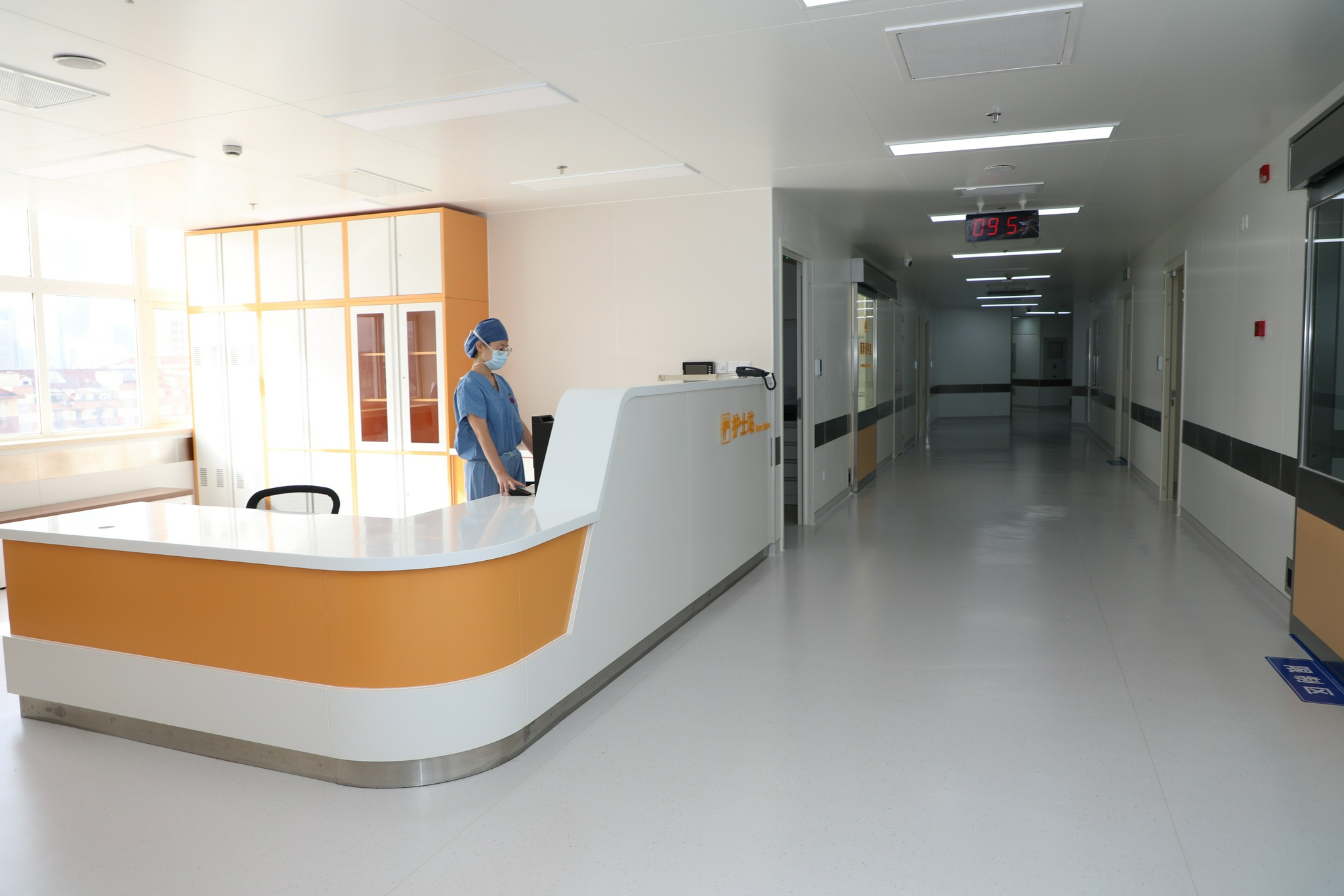 视频丨静安区闸北中心医院启用数字一体化手术室 助推医院高质量发展