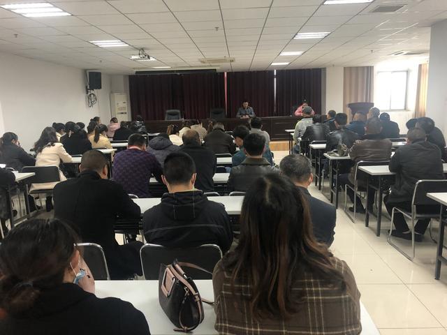 连汽灌云欣达校车召开冬季安全运营会议