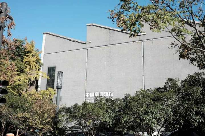 登云桥边的天阳D32