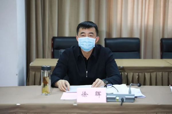 区委副书记,区长徐晖