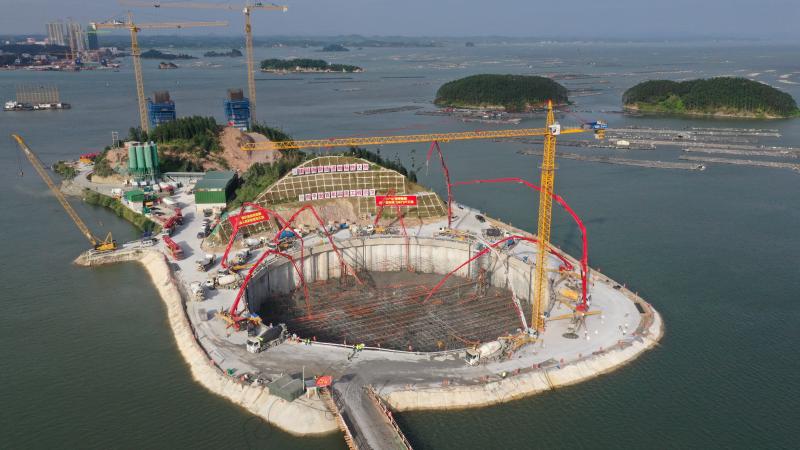 【广西】5天4.7万方！龙门大桥刷新海中桥梁混凝土浇筑世界纪录