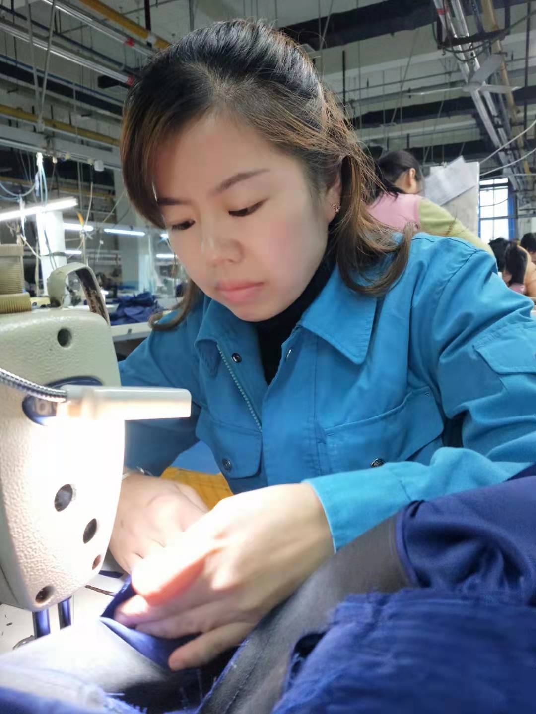 际华3536公司职工徐丽萍荣获全国优秀农民工称号