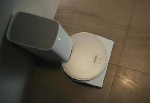 CES2021:三星发布首款采用英特尔AI方案的智能扫地机