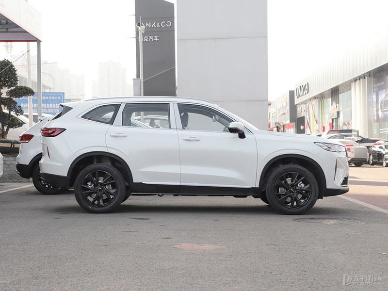 第三代哈弗h6 2.0t车型到店 最大马力涨至211ps