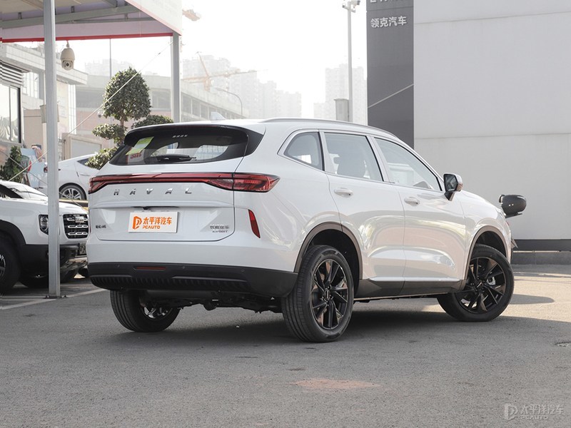 第三代哈弗h6 2.0t车型到店 最大马力涨至211ps