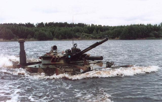 羡慕中国05式但自己造不出，俄海军陆战队被迫装备半成品两栖战车