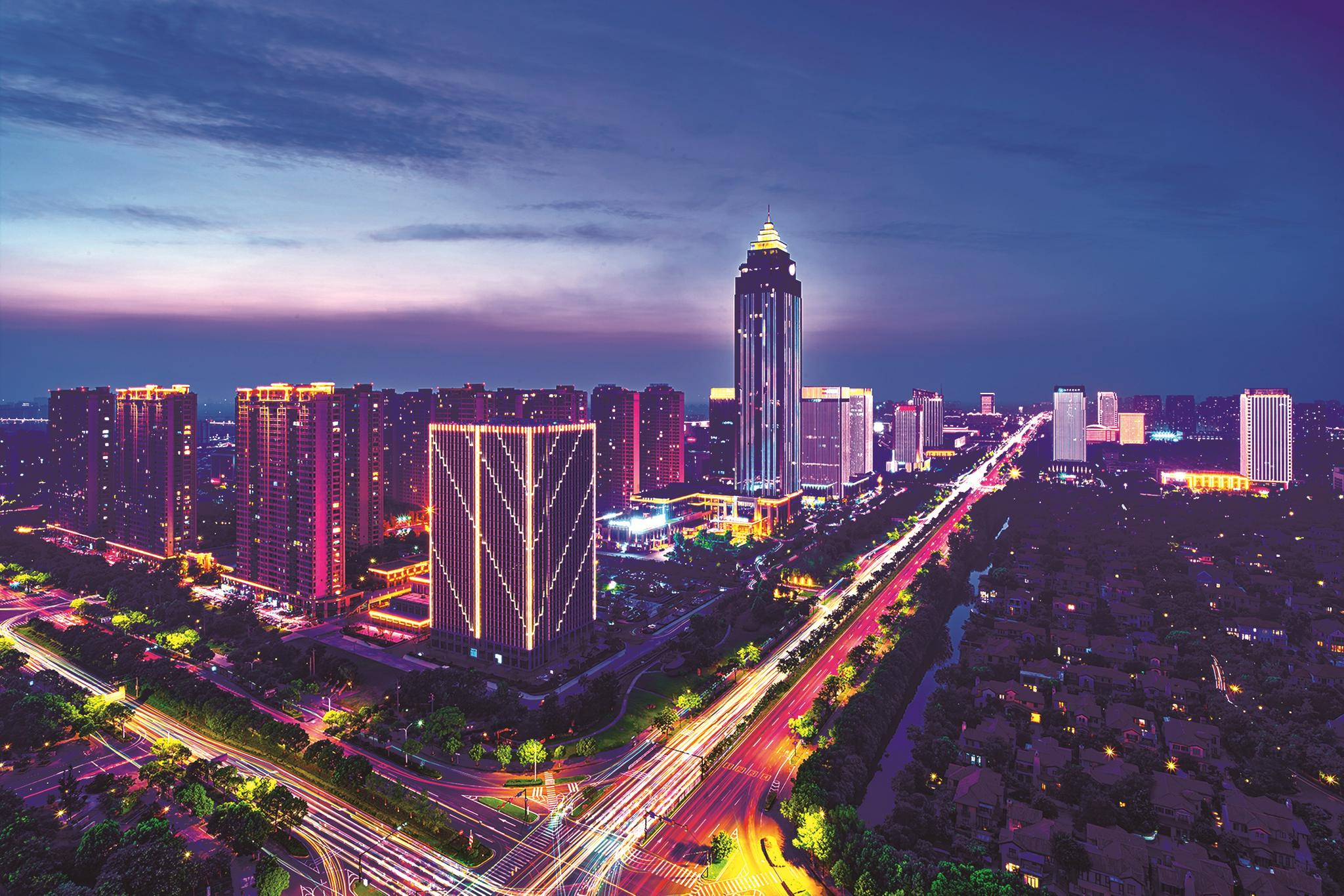 潮城海宁奋力打造内外兼修景区城