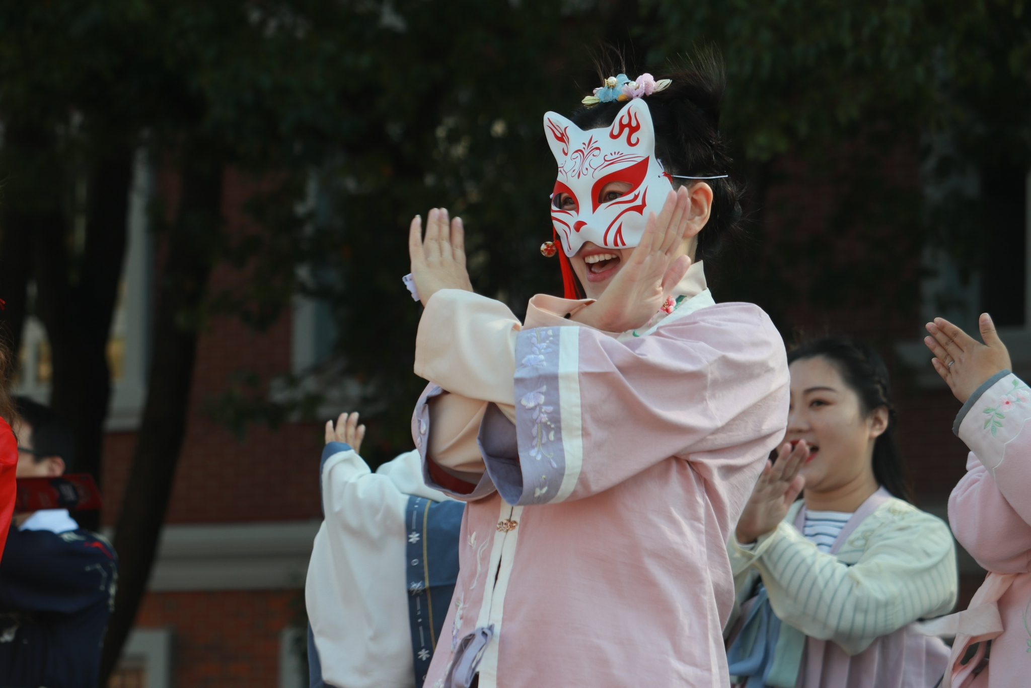 为学生搭建多元化成长舞台茸一中学举办第二届校园狂欢节