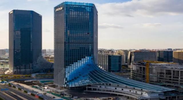 (图为西岸智塔)