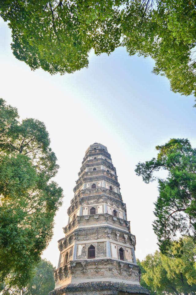 虎丘雲巖寺塔圖片來源:視覺中國