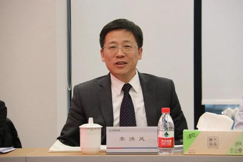 聘任张逢春,姜仁锋,周孝文为中国物流集团有限公司外部董事魏东任中国