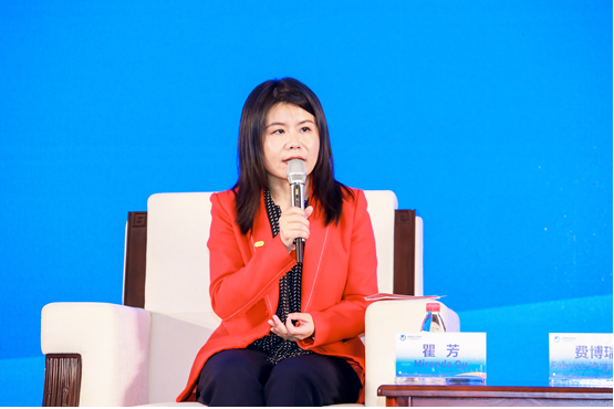 小红书创始人瞿芳认为,国货消费崛起和国潮品牌涌现主要有三方面的