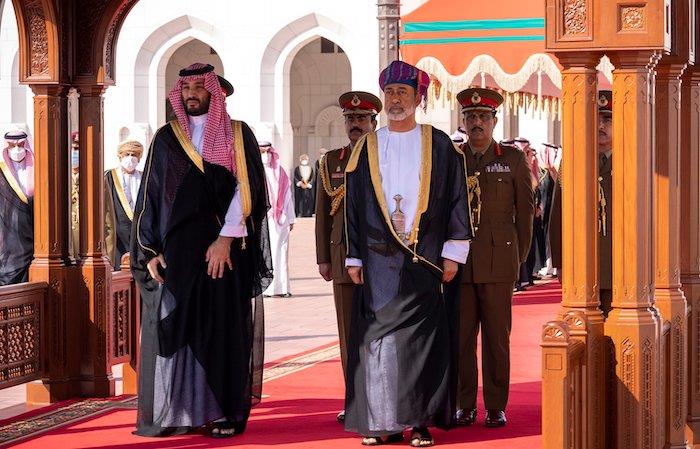 阿曼苏丹会见到访的沙特王储