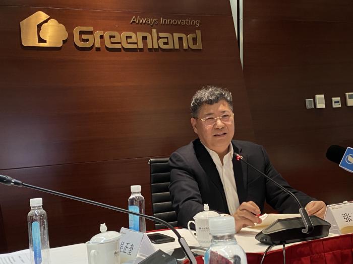 张玉良否认绿地“被收购”:与两家金融机构深入接触战投 不是同行