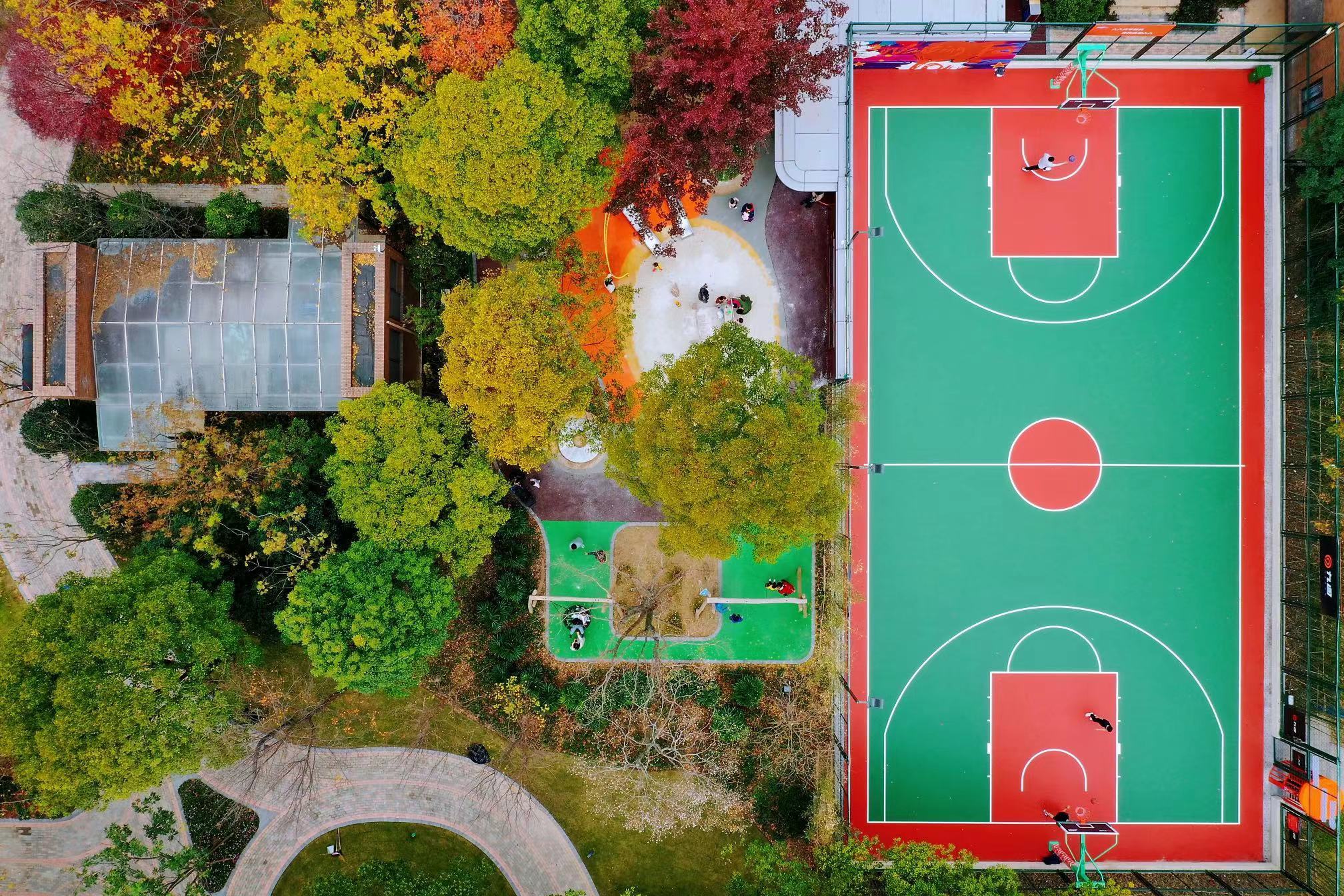 中兴公园共享球场升级开放