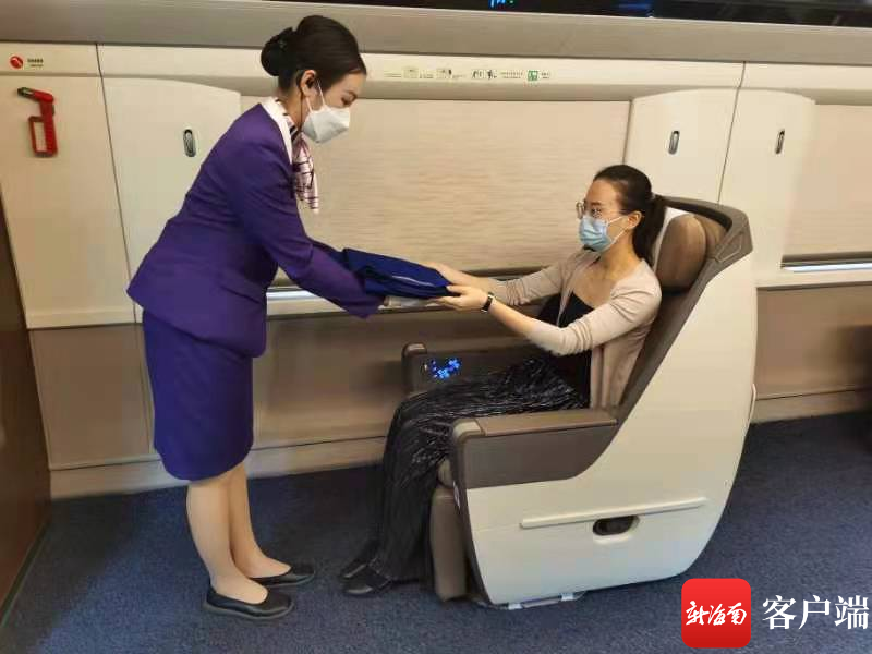 更宽敞更舒适海南环岛高铁开始发售商务座