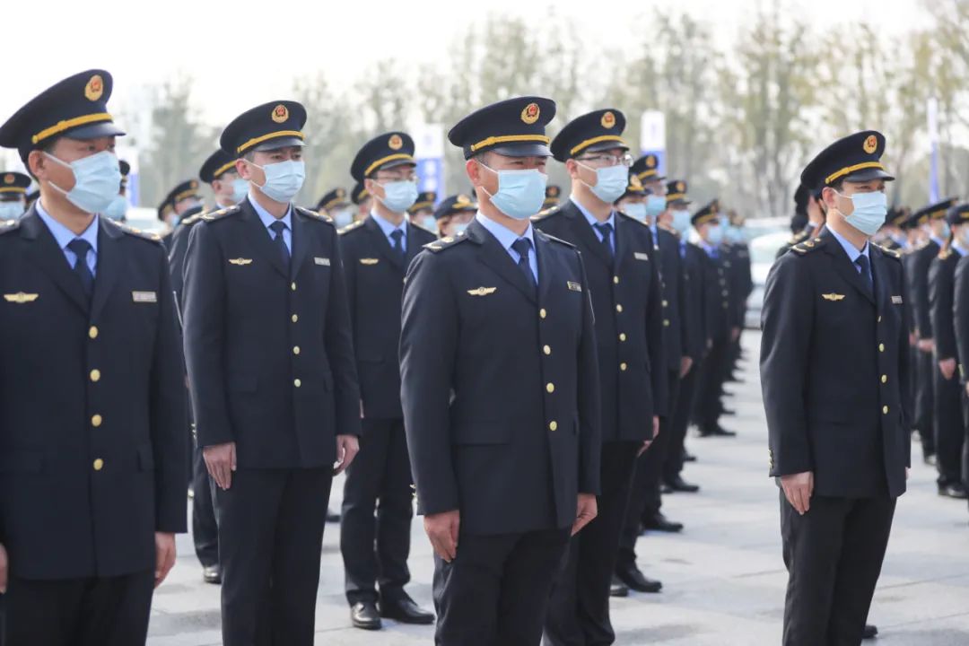 《江苏省文化市场综合执法制式服装和标志使用管理规定(试行)》,全面