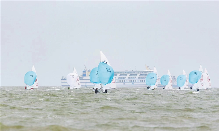 全国帆船锦标赛海口开赛