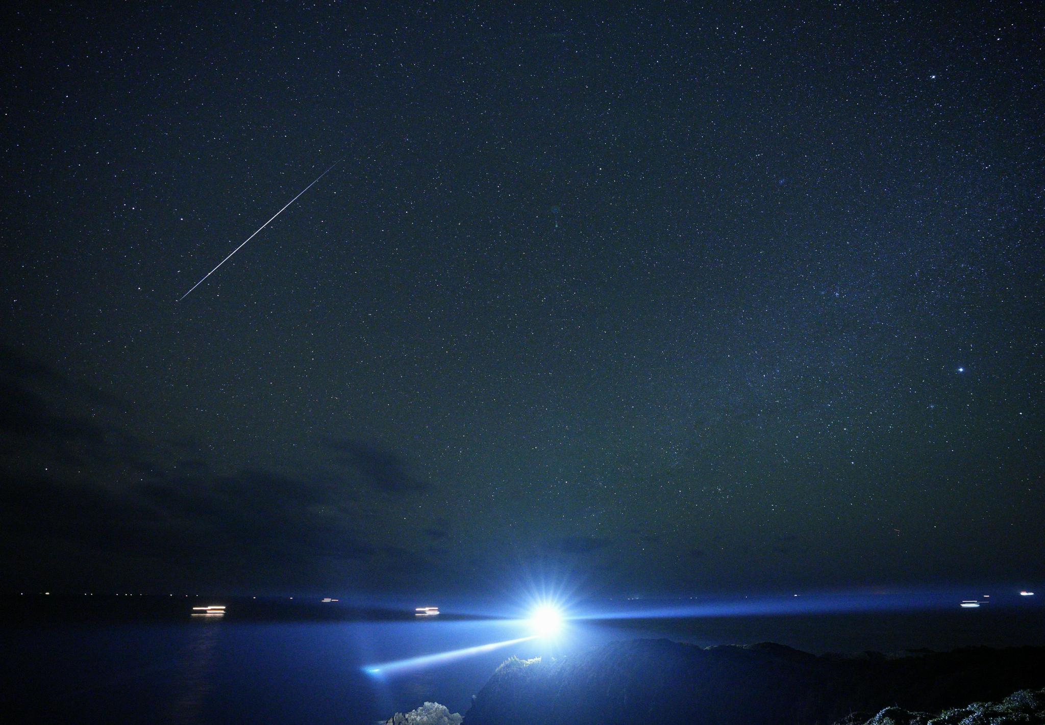 浪漫梦幻一起来看双子座流星雨
