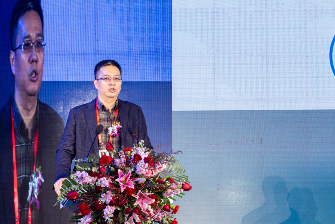 罗振华变局中新公司的行稳之策