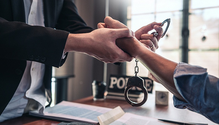 财达证券自营老鼠仓：投资经理获利两万多，被判有期一年半