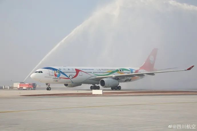 图片来源：四川航空微博
