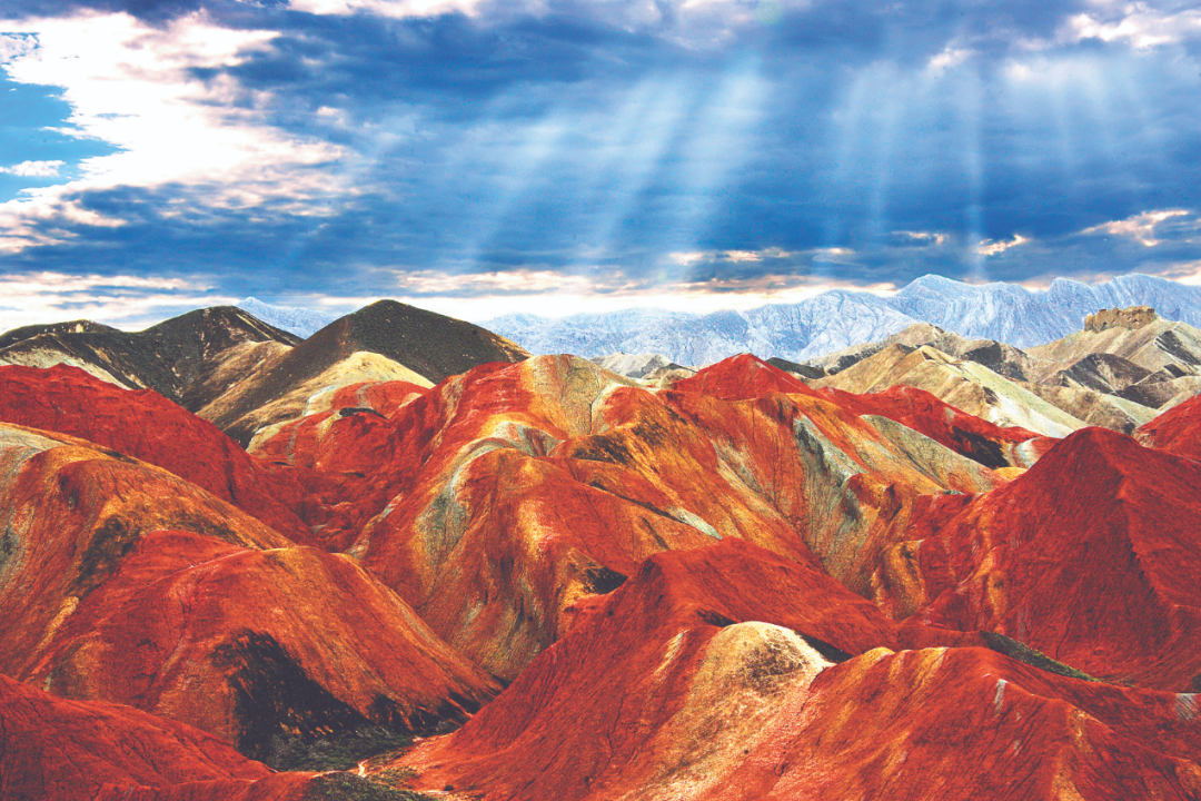 甘肃张掖世界地质公园彩色丘陵 (张掖国家地质公园管理局供图)