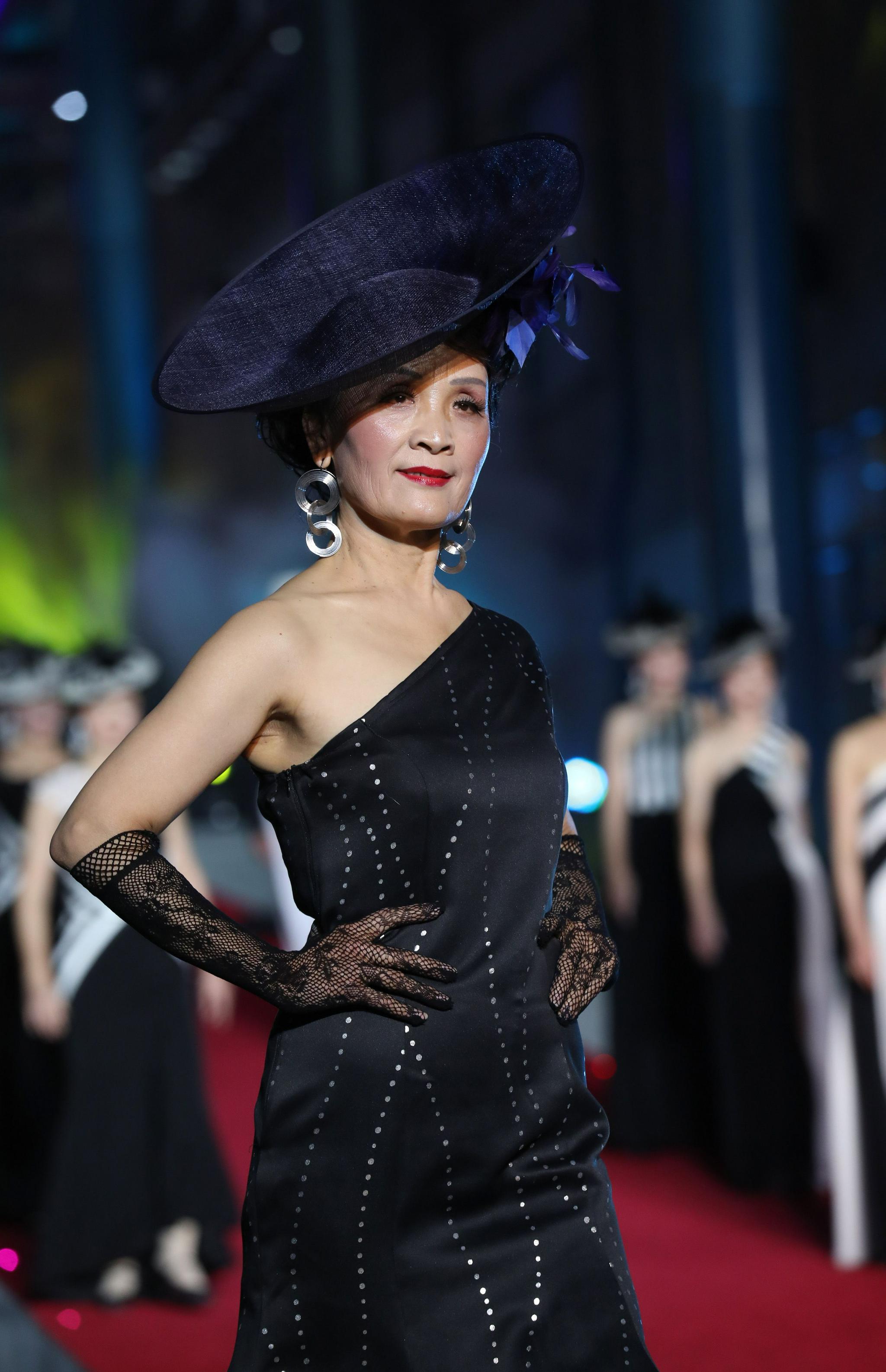 2021年北京中老年模特大赛落幕,北京夕阳红艺术团斩获冠军