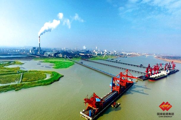 图为常州燃料码头