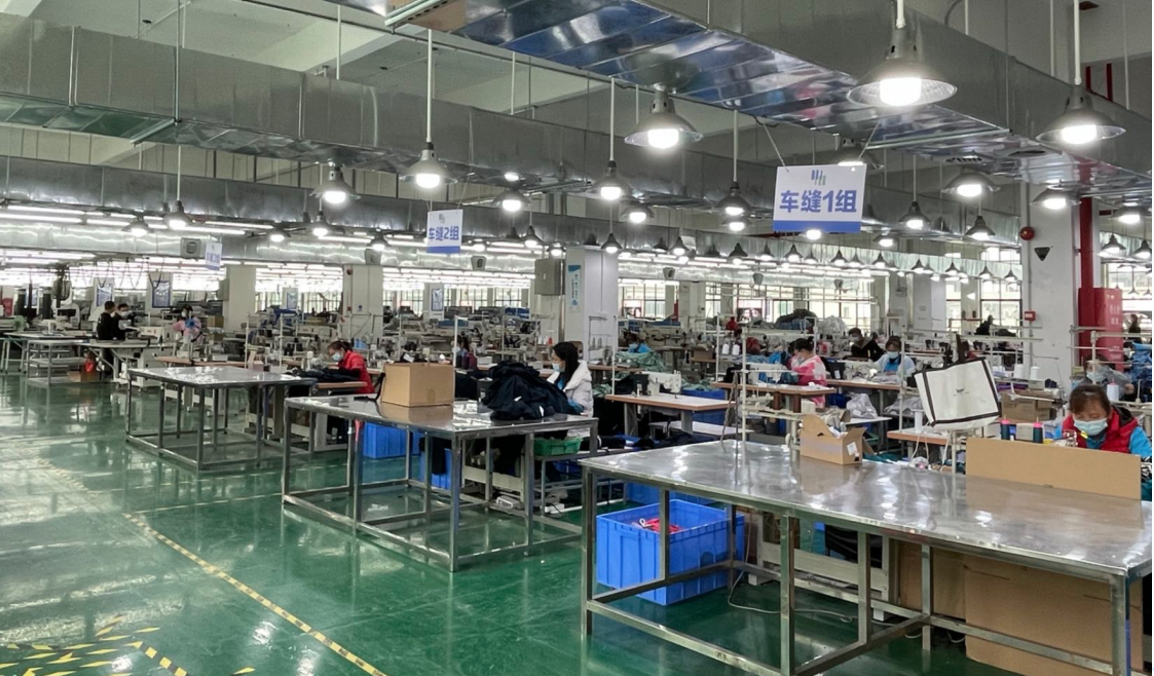 年交易额超万亿元全球最大的服装批发聚集地凭什么