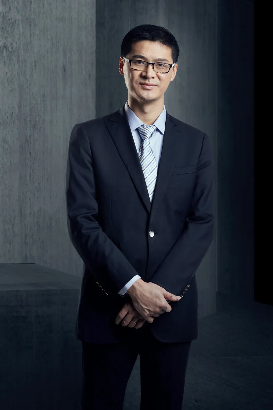 致敬温和而坚定的前行者,高福,陈东升,苏炳添,罗翔等上榜2021年度影响