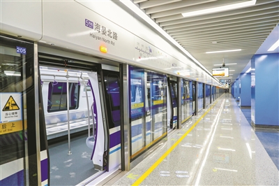 经过5年的建设,宁波轨道交通5号线一期终于和市民见面了!