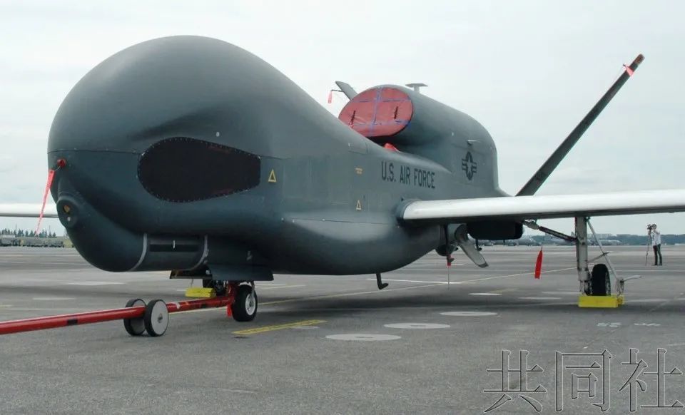 美制“全球鹰”无人机