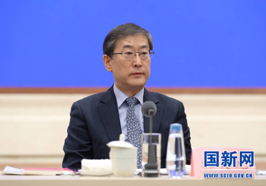 人大法学院教授韩大元:"一国两制"是香港民主发展的前提