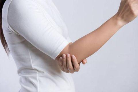 肘关节疼痛不及时治疗的4个后果大家一定要重视起来