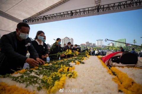 7月，河南遭遇极端暴雨