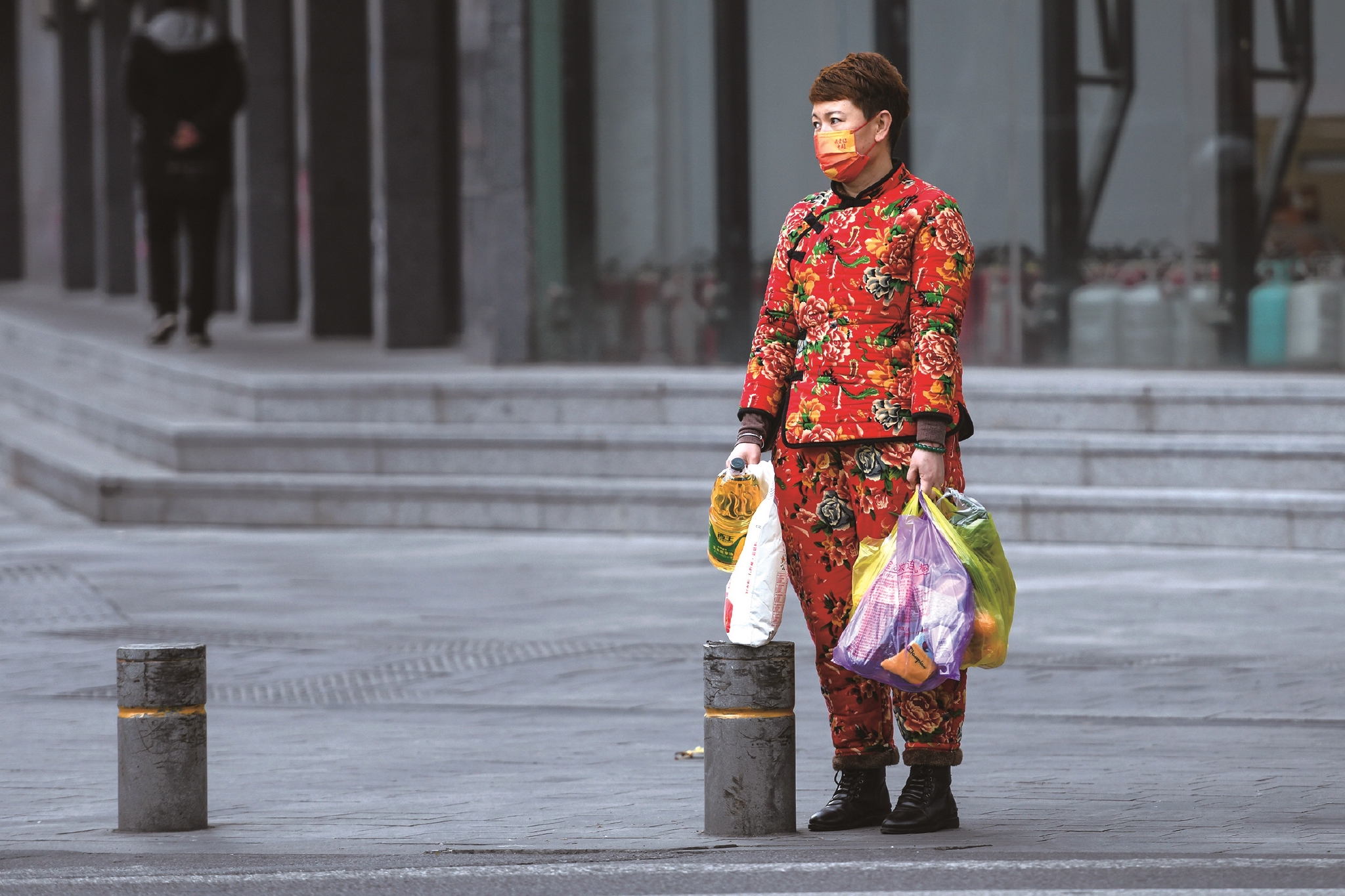 天气未解冻花棉袄出行